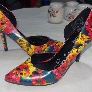 CLEARANCE SALE🌈Brash Vibrant Colorful Floral Heels 6.5